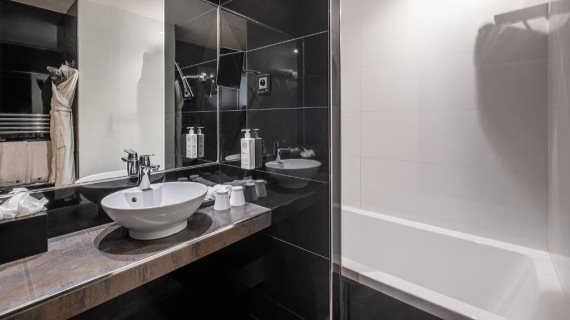 Hotel L'empire Paris