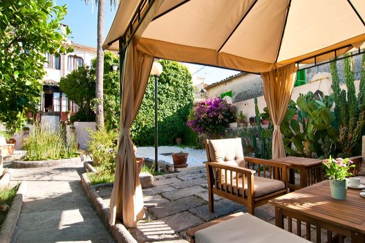 Hotel Leon De Sineu