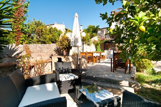 Hotel Leon De Sineu