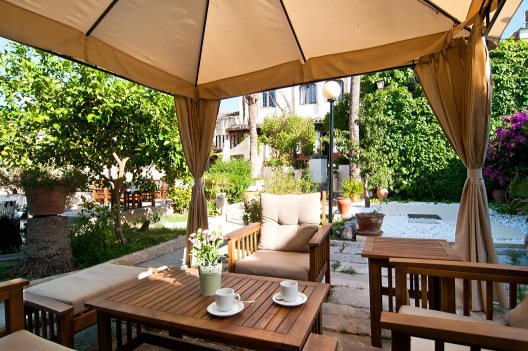 Hotel Leon De Sineu
