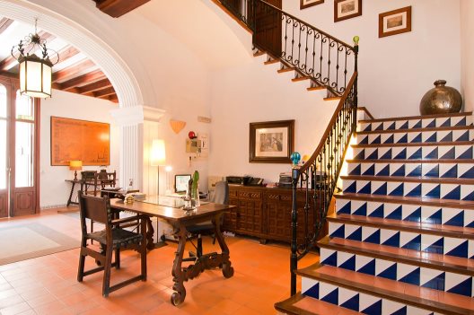 Hotel Leon De Sineu