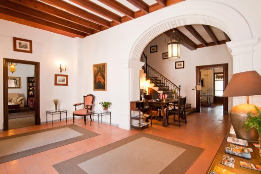 Hotel Leon De Sineu