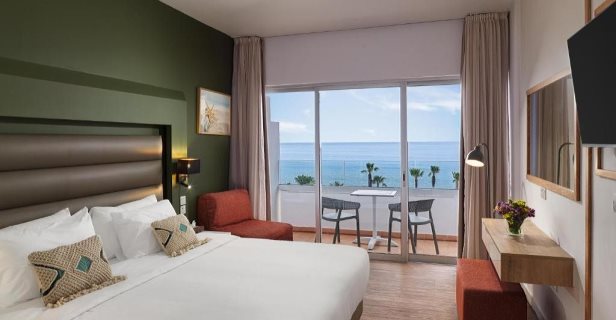 Hotel Leonardo Cypria Bay