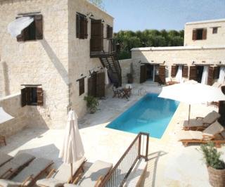 Hotel Leonidas Village Houses