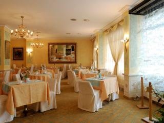 Hotel Les Nations