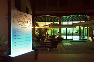 Hotel Liassidi Palace