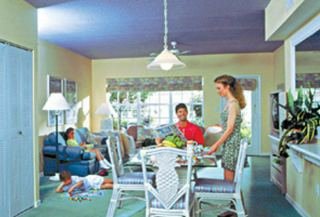 Hotel Liki Tiki Resort