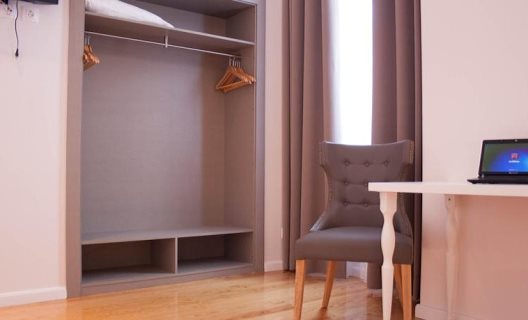Hotel Lisbon Arsenal Suites