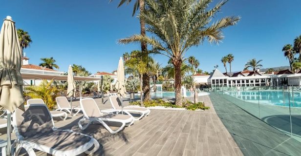 Hotel Livvo Dunagolf Suites