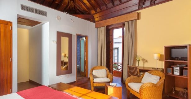 Hotel Livvo La Quinta Roja