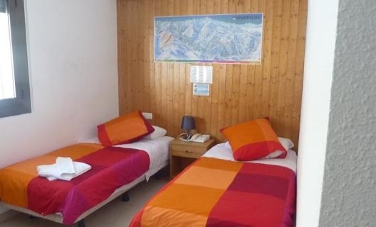 Hotel Llac Negre