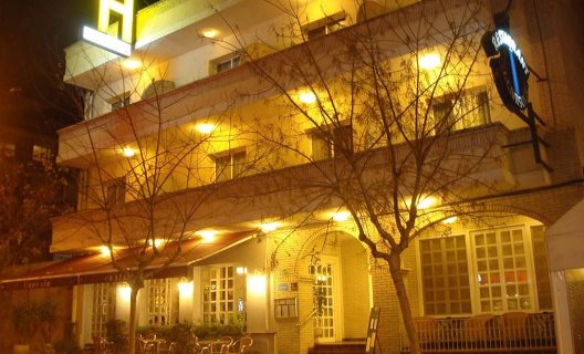 Hotel Llansola