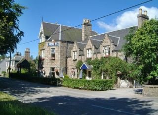 Hotel Loch Kinord
