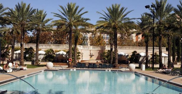 Hotel Loews Portofino Bay At Universal Orlando
