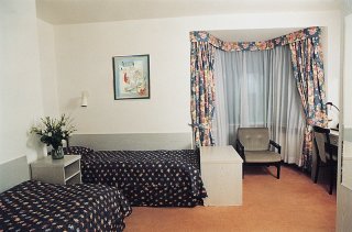 Hotel Logos