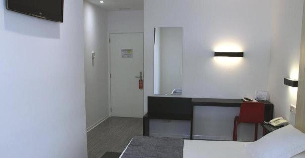 Hotel Lois