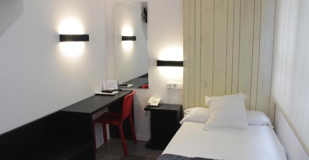 Hotel Lois