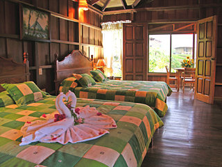 Hotel Lomas Del Volcan