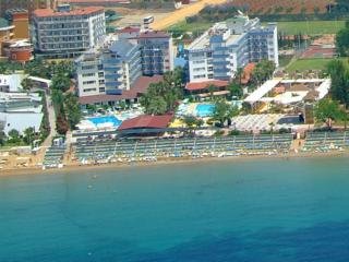 Hotel Lonicera World