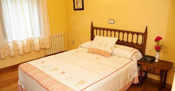 Hotel Los Angeles De Santillana