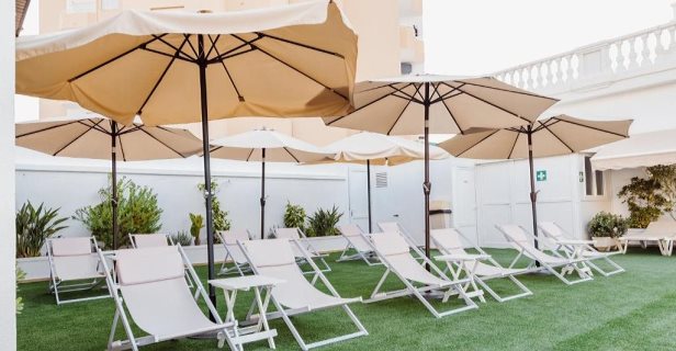Hotel Los Delfines