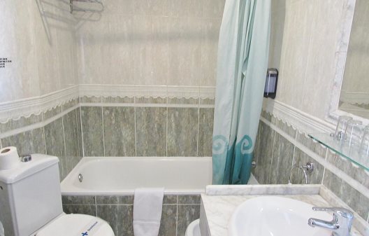 Hotel Los Jerónimos
