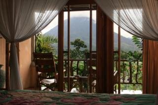 Hotel Lost Iguana Resort & Spa