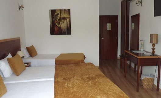 Hotel Louro