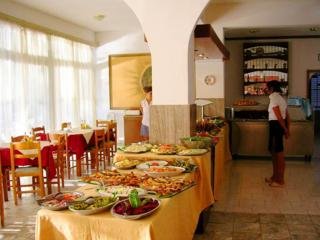 Hotel Loutanis