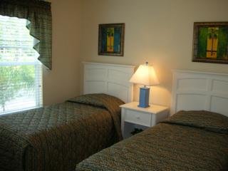 Hotel Lucaya Village Resort