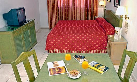 Hotel Luna Arabial Granada