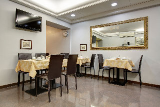 Hotel Luna Romana