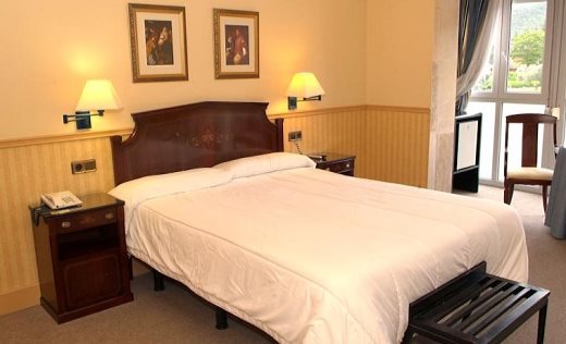 Hotel Lur Gorri