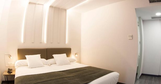 Hotel Lux Santiago