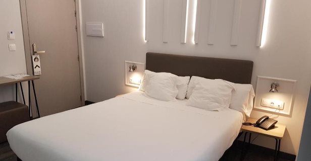 Hotel Lux Santiago