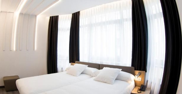 Hotel Lux Santiago