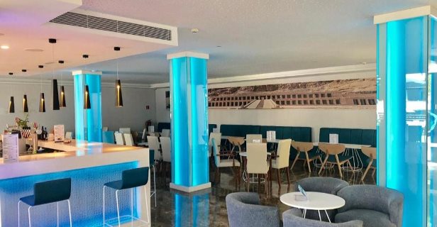 Hotel Luxor