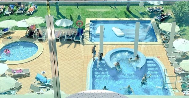 Hotel Luxor