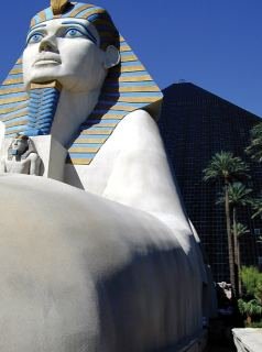 Hotel Luxor And Casino