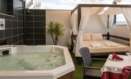 Hotel Macami