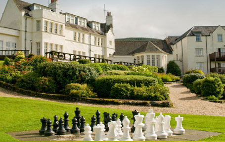 Hotel Macdonald Forest Hills & Resort