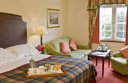 Hotel Macdonald Forest Hills & Resort
