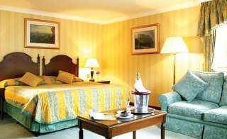 Hotel Macdonald Holyrood