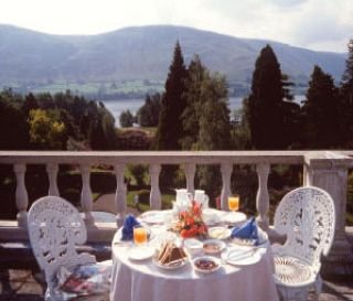 Hotel Macdonald Leeming House