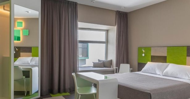 Hotel Macia Sevilla Kubb