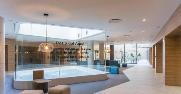 Hotel Macia Sevilla Kubb