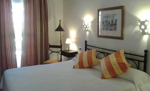 Hotel Madreselva