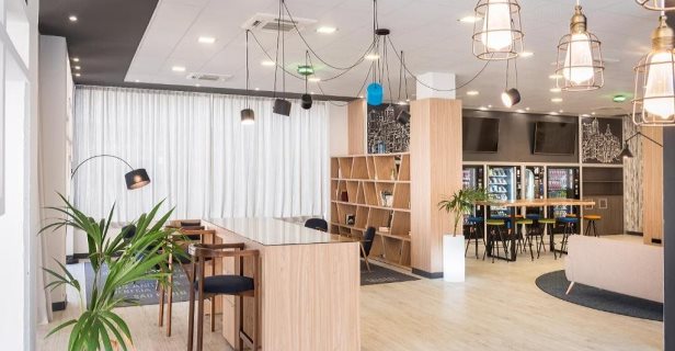 Hotel Madrid Airport Suites Affiliated By Melia
