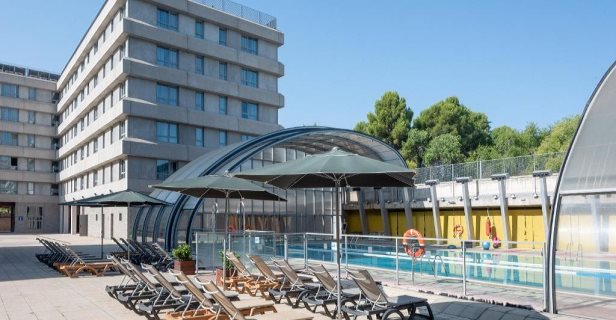 Hotel Madrid Airport Suites Affiliated By Melia
