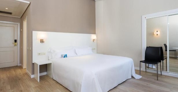 Hotel Madrid Gran Via 25 Affiliated By Meliá